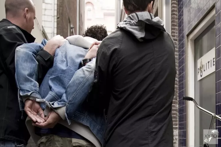 Politie houdt drie verdachten aan voor mogelijke diefstal