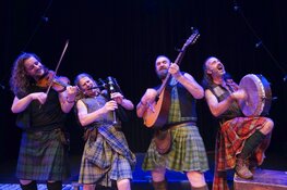 Kilts, Ierse dans en doedelzakken in Roermond
