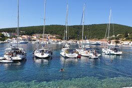 Flottielje zeilen in Griekenland of Kroatië