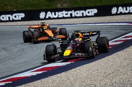 Verstappen en Norris zitten elkaar dwars, Russell profiteert
