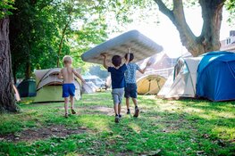 Meer wij in de wijk: een verbindend campingavontuur op De Buurtcamping in Roermond