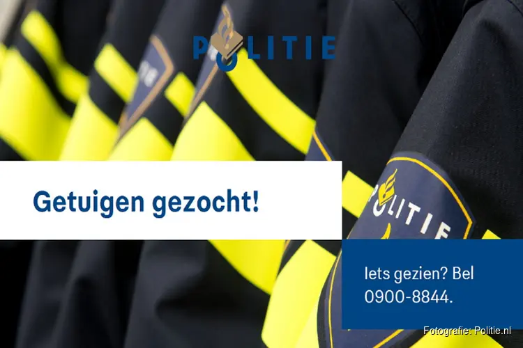 Voordeur beschadigd door explosief