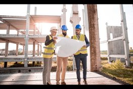 Aanleg nieuwe ligweide voor zwembad De Roerdomp