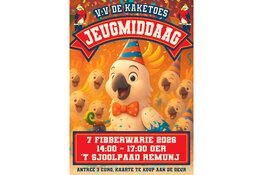 Zingen en dansen tijdens jeugdmiddag Kaketoes